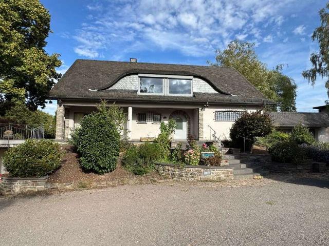 Haus zum Kaufen in Mastershausen 999.000,00 EUR 390 m²