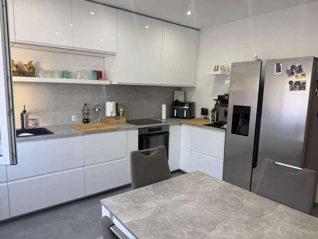 Haus zum Kaufen in Mettlach 289.000,00 EUR 192 m²