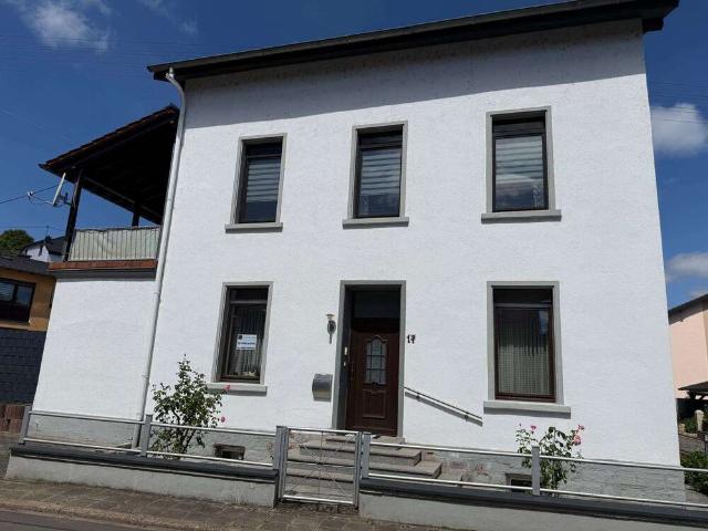 Haus zum Kaufen in Mettlach 298.000,00 EUR 207 m²