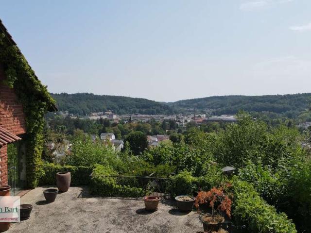 Haus zum Kaufen in Mettlach 489.800,00 EUR 411.24 m²