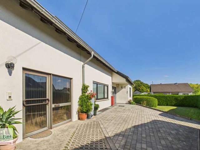 Haus zum Kaufen in Mettlach Orscholz 424.800,00 EUR 255 m²