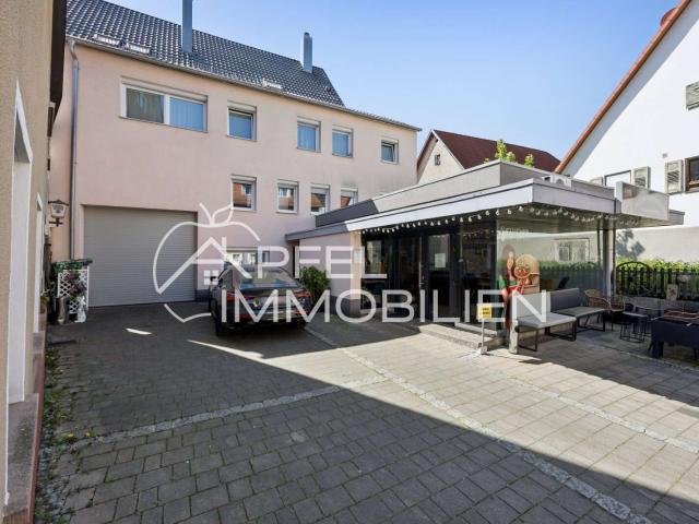 Haus zum Kaufen in Metzingen 799.000,00 EUR 307 m²