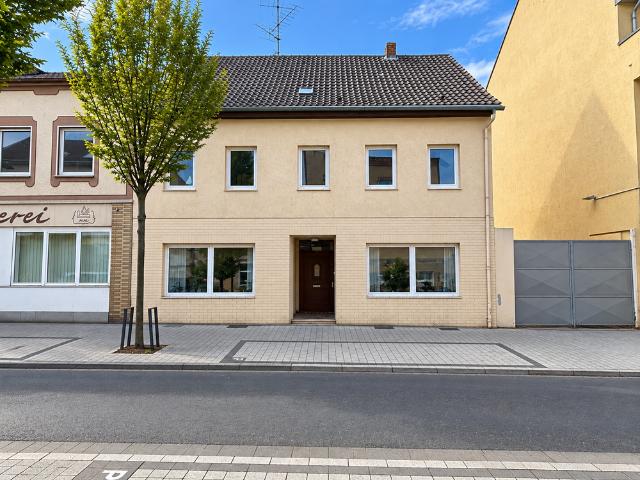 Haus zum Kaufen in Meckenheim 450.000,00 EUR 185 m²