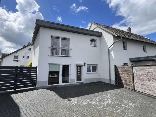 Haus zum Kaufen in Meckenheim 595.000,00 EUR 220 m²