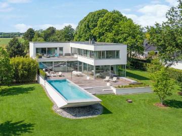 Haus zum Kaufen in Meerbusch Langst Kierst 6.900.000,00 EUR 420 m²