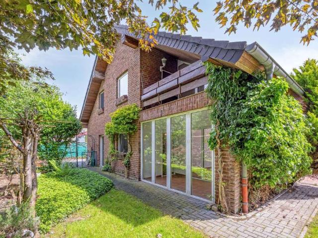 Haus zum Kaufen in Meerbusch 1.550.000,00 EUR 177 m²