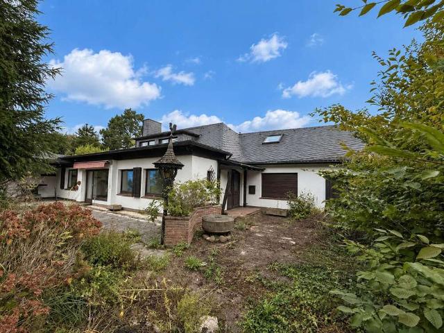 Haus zum Kaufen in Meerbusch 1.650.000,00 EUR 300 m²