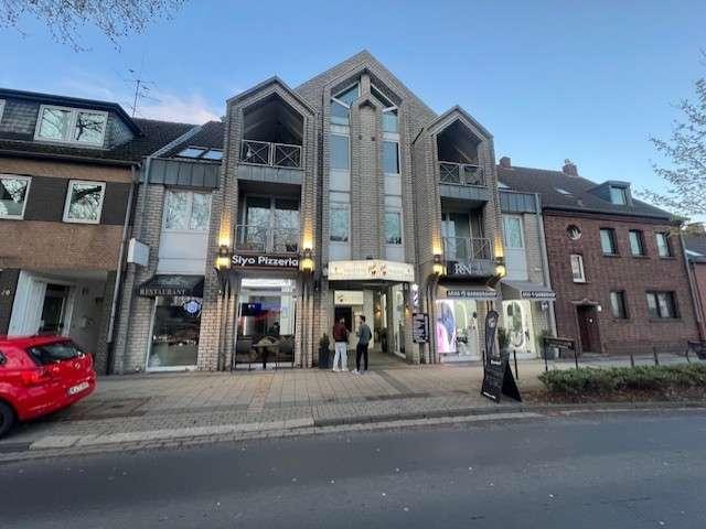 Haus zum Kaufen in Meerbusch 2.150.000,00 EUR 628 m²