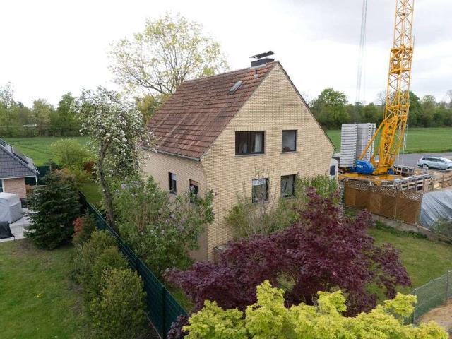 Haus zum Kaufen in Meerbusch 449.000,00 EUR 136 m²