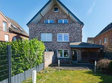 Haus zum Kaufen in Meerbusch 740.000,00 EUR 195 m²