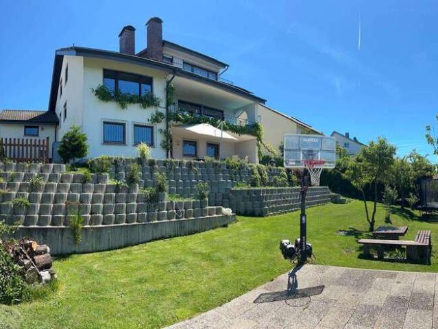 Haus zum Kaufen in Meersburg 1.298.000,00 EUR 340 m²