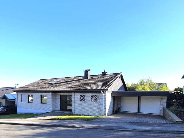 Haus zum Kaufen in Meinerzhagen Valbert 278.000,00 EUR 128 m²