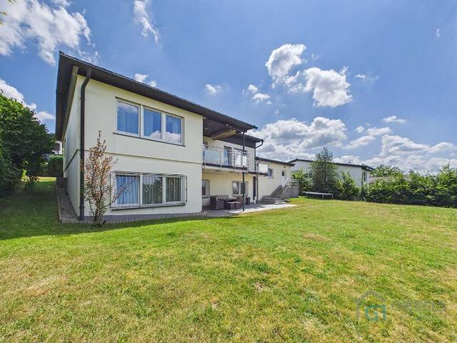 Haus zum Kaufen in Meinerzhagen 425.000,00 EUR 171.83 m²