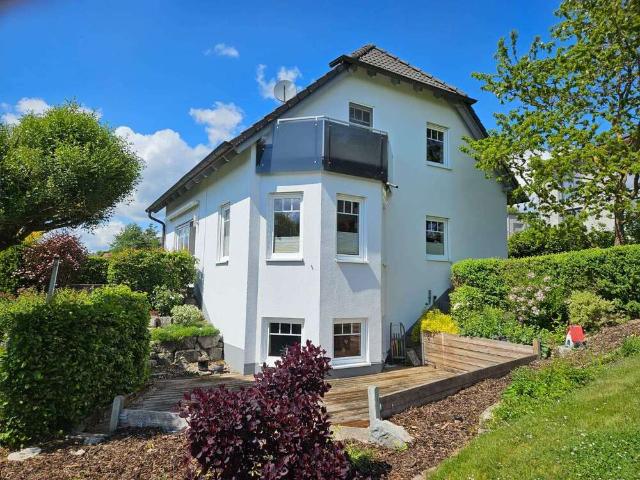 Haus zum Kaufen in Meißner 395.000,00 EUR 141 m²