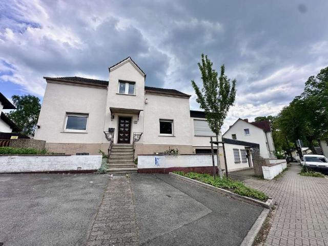 Haus zum Kaufen in Menden Lendringsen 299.000,00 EUR 241.6 m²