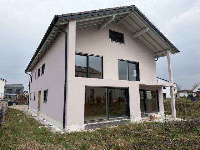 Haus zum Kaufen in Mertingen 899.000,00 EUR 336.91 m²