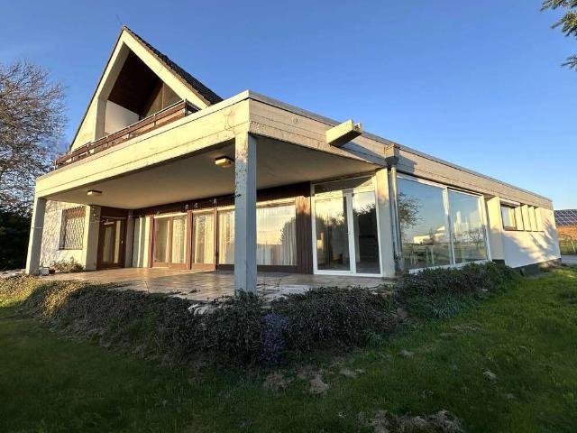 Haus zum Kaufen in Merzenich 469.000,00 EUR 240 m²