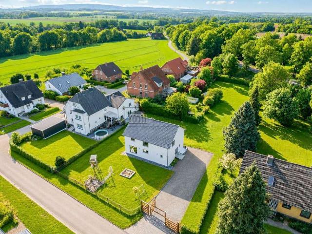 Haus zum Kaufen in Messenkamp 549.000,00 EUR 164.02 m²