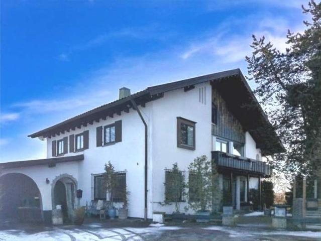 Haus zum Kaufen in Meßstetten 420.000,00 EUR 330 m²