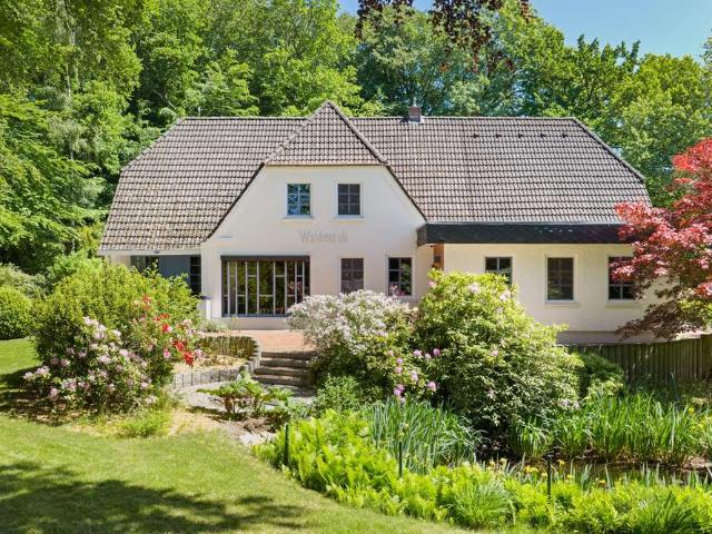 Haus zum Kaufen in Mittelangeln 499.000,00 EUR 244 m²
