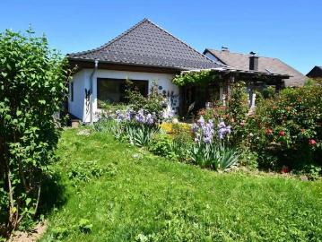 Haus zum Kaufen in Michelstadt 325.000,00 EUR 108 m²