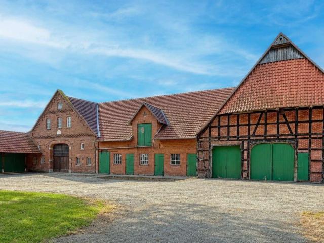 Haus zum Kaufen in Minden 280.000,00 EUR 204.42 m²