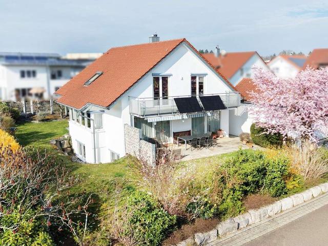 Haus zum Kaufen in Mutlangen 740.000,00 EUR 199 m²