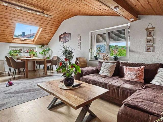 Haus zum Kaufen in Mücke 297.000,00 EUR 276 m²