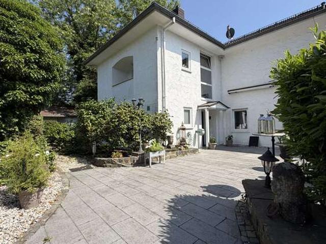 Haus zum Kaufen in Much 849.000,00 EUR 291 m²