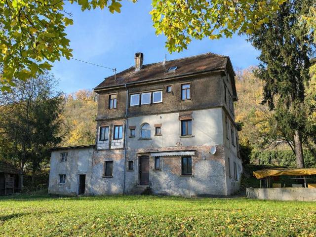 Haus zum Kaufen in Mühlacker Enzberg 297.000,00 EUR 228 m²
