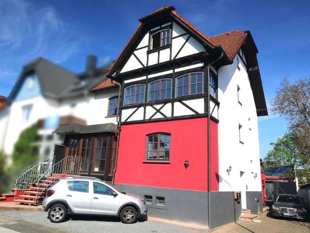 Haus zum Kaufen in Mühltal Traisa 899.000,00 EUR 283 m²