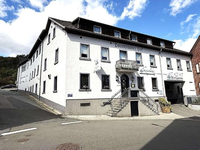 Haus zum Kaufen in Mühltal Nieder Beerbach 945.000,00 EUR 750 m²