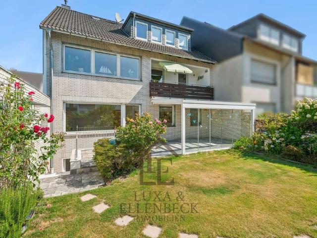 Haus zum Kaufen in Mülheim an der Ruhr 589.000,00 EUR 216 m²