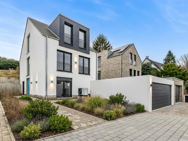 Haus zum Kaufen in Mülheim an der Ruhr 999.999,00 EUR 190 m²