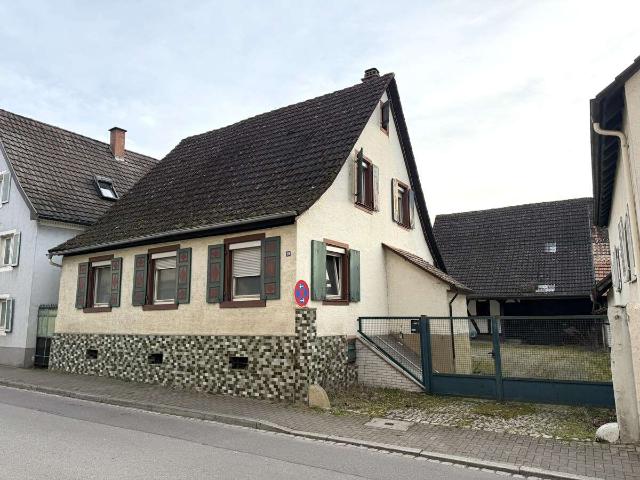 Haus zum Kaufen in Müllheim 395.000,00 EUR 272.35 m²