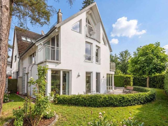 Haus zum Kaufen in München 1.150.000,00 EUR 142.35 m²