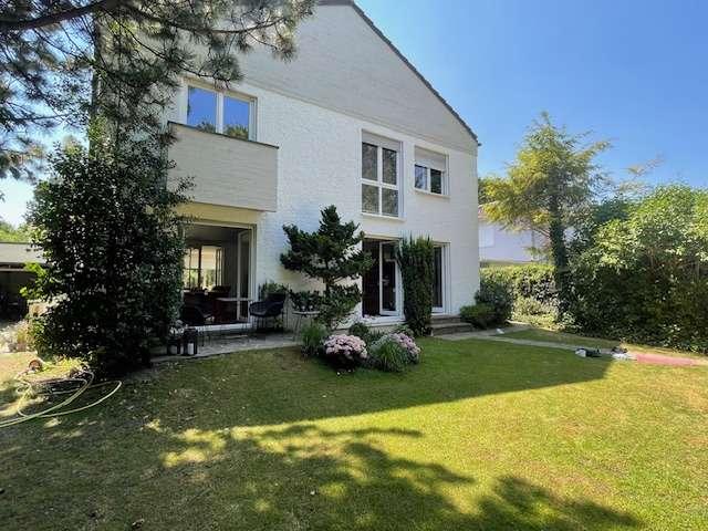 Haus zum Kaufen in München 2.285.000,00 EUR 225 m²