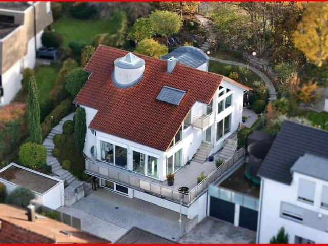 Haus zum Kaufen in Mundelsheim 895.000,00 EUR 236 m²