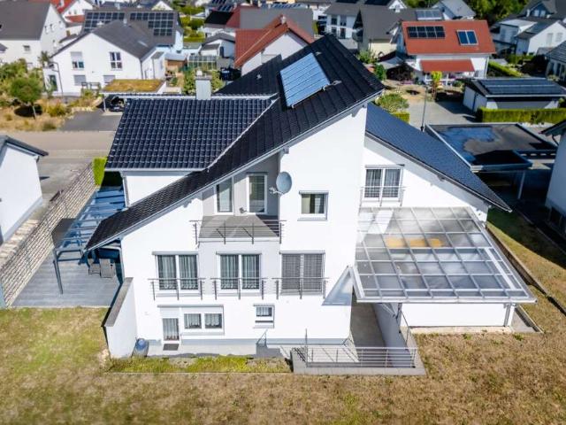 Haus zum Kaufen in Münsingen 895.000,00 EUR 291 m²