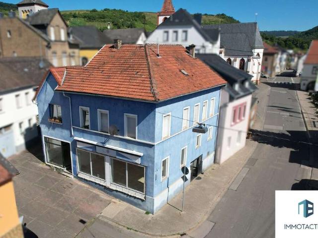 Haus zum Kaufen in Münster Sarmsheim 299.000,00 EUR 230 m²