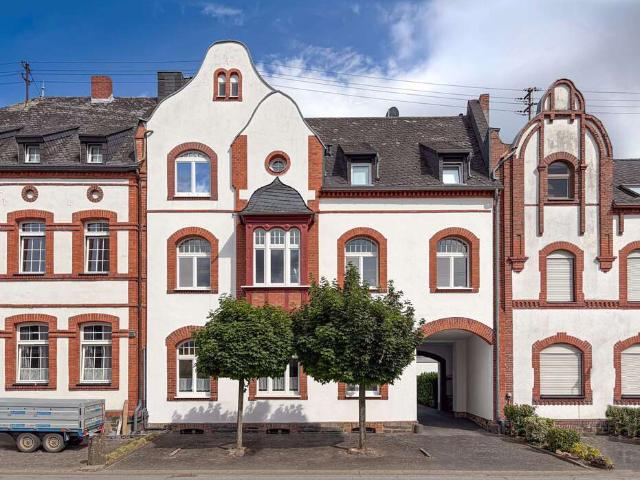 Haus zum Kaufen in Münstermaifeld 480.000,00 EUR 297 m²