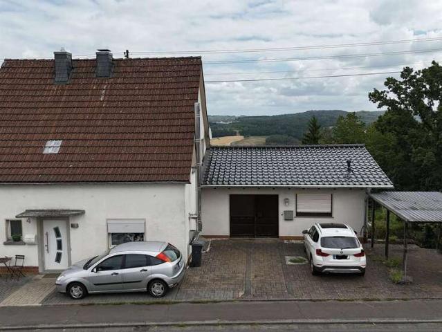 Haus zum Kaufen in Müschenbach 289.000,00 EUR 184 m²