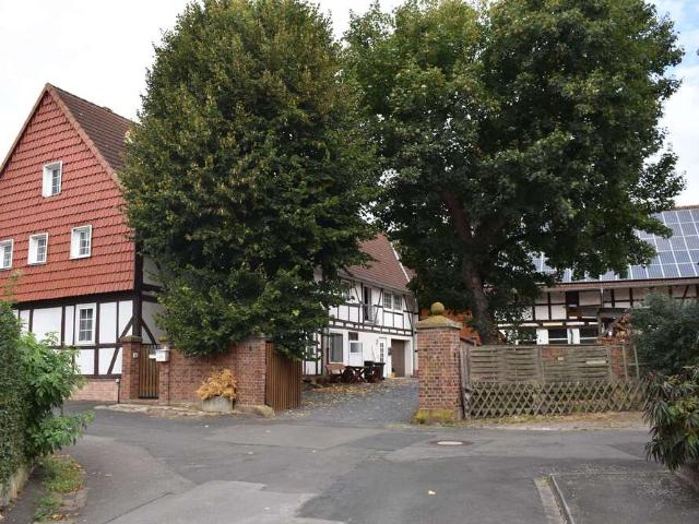 Haus zum Kaufen in Nörten Hardenberg 299.000,00 EUR 300 m²