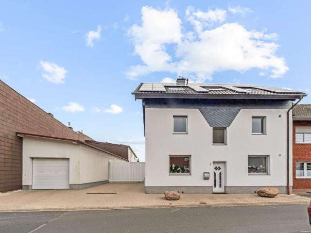 Haus zum Kaufen in Nörvenich 699.000,00 EUR 277 m²
