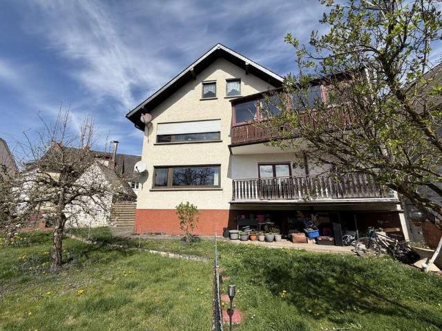 Haus zum Kaufen in Nauborn 279.000,00 EUR 205 m²