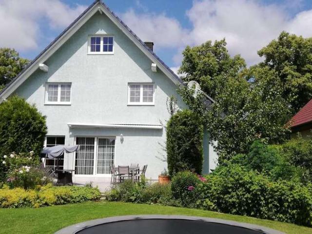 Haus zum Kaufen in Nauen OT Kienberg 645.000,00 EUR 235 m²