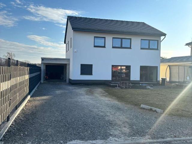 Haus zum Kaufen in Naunhof 600.000,00 EUR 180 m²