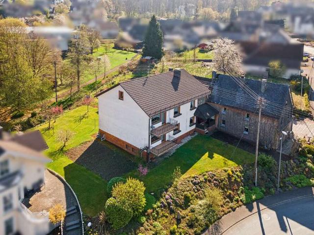 Haus zum Kaufen in Netphen 299.000,00 EUR 268 m²