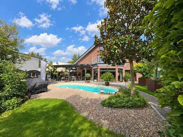 Haus zum Kaufen in Nettetal 795.000,00 EUR 201 m²
