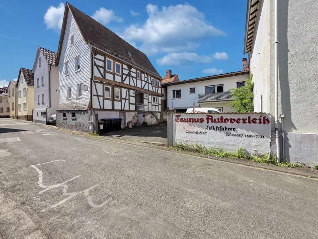 Haus zum Kaufen in Neu Anspach 325.000,00 EUR 160 m²